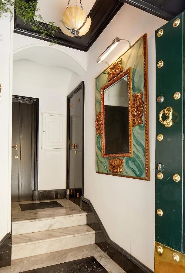 Triana House Bed and Breakfast Σεβίλλη